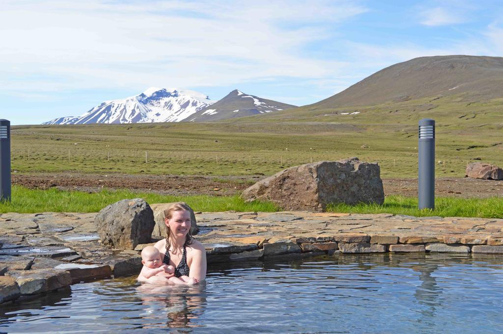 Laugarfell Accommodation & Hot Springs Exterior photo