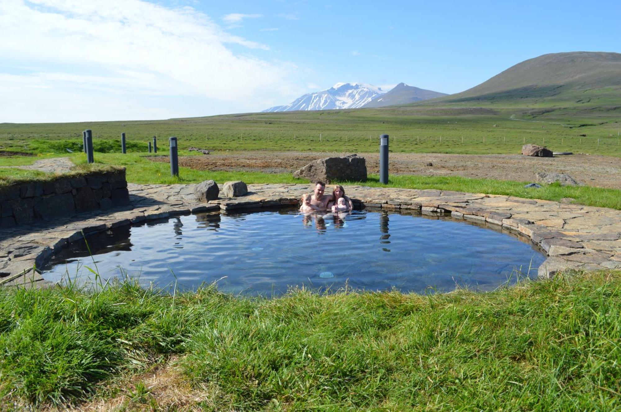 Laugarfell Accommodation & Hot Springs Exterior photo